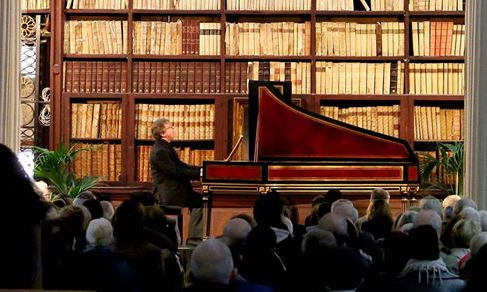 15994736_1297042543687887_8497738573971450981_o